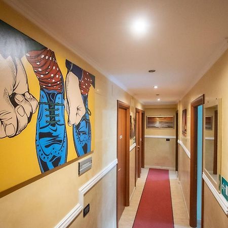 B&B Colorful Suite Yard Rom Eksteriør billede