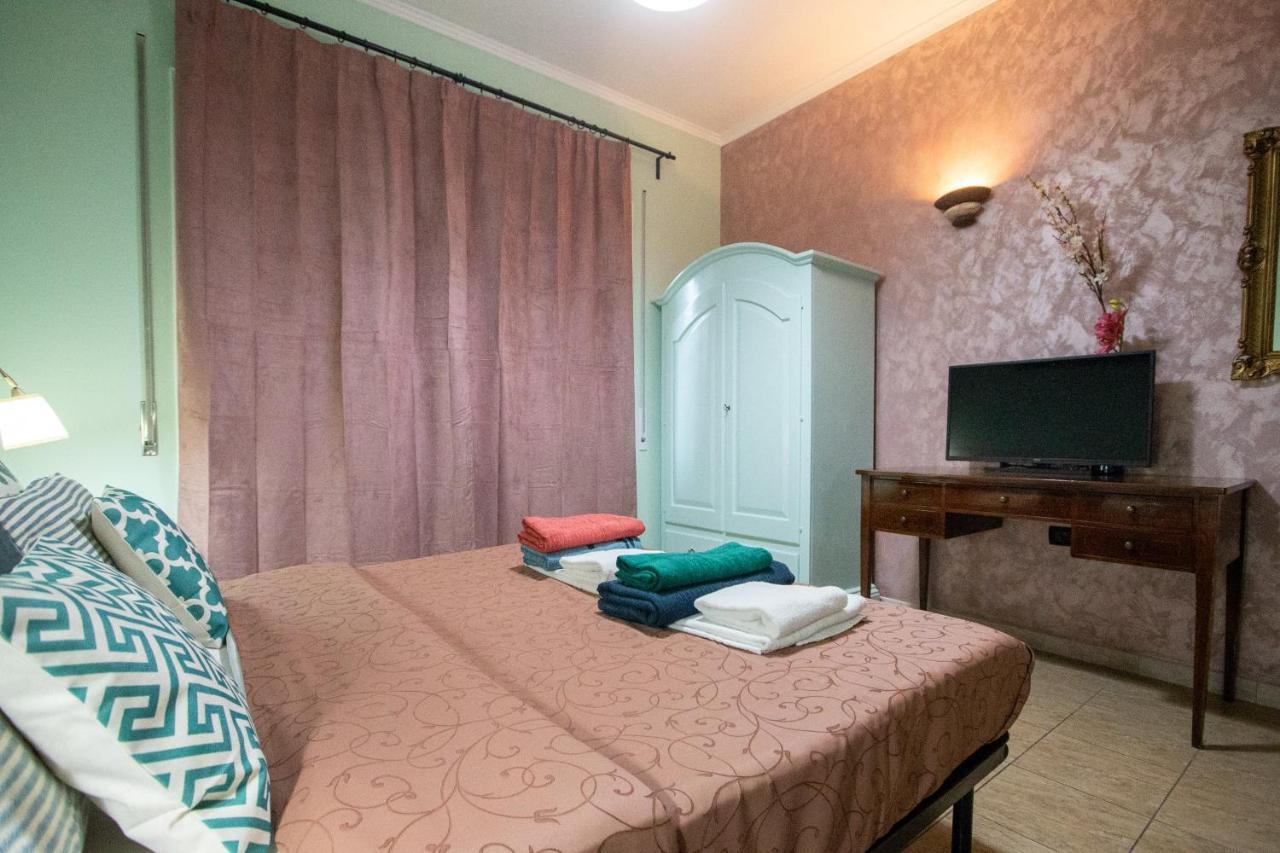 B&B Colorful Suite Yard Rom Eksteriør billede