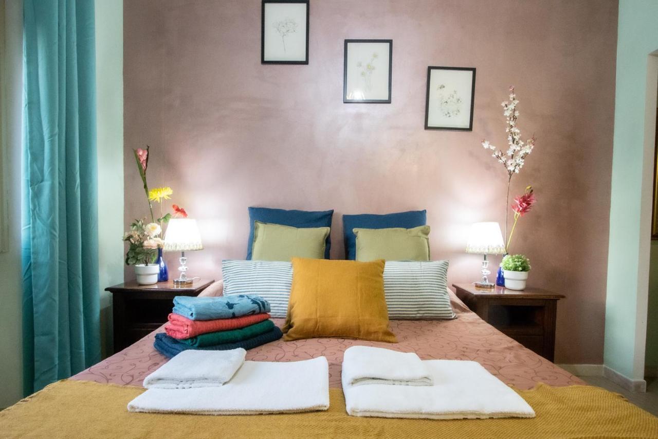 B&B Colorful Suite Yard Rom Eksteriør billede