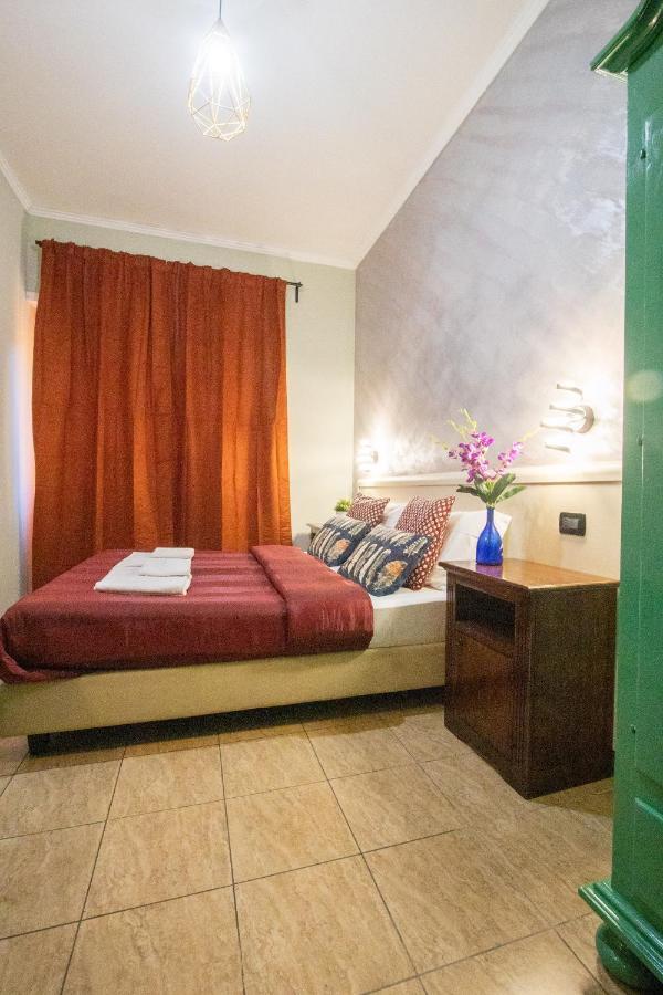 B&B Colorful Suite Yard Rom Eksteriør billede
